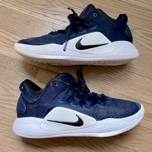 Nike Zoom Basketball Shoes Size 5.5
